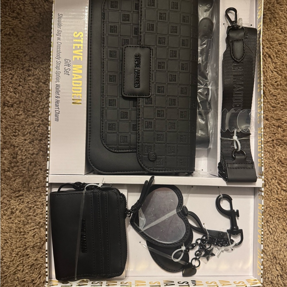 Steve Madden Black Embossed Bag Set